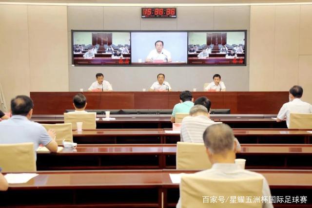 前西甲裁判回忆首次执裁皇马时罚C罗红牌的经历